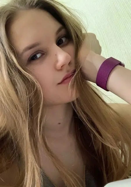 Я Анна, 20, знакомлюсь для вирта в Киеве
