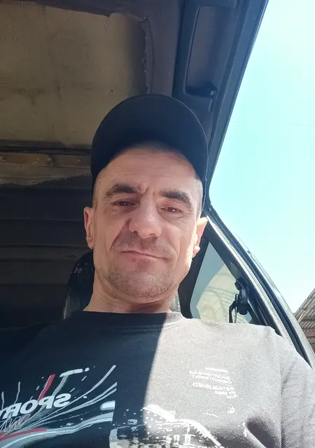 Виктор з Вінниці, шукаю на сайті знайомства без зобов'язань