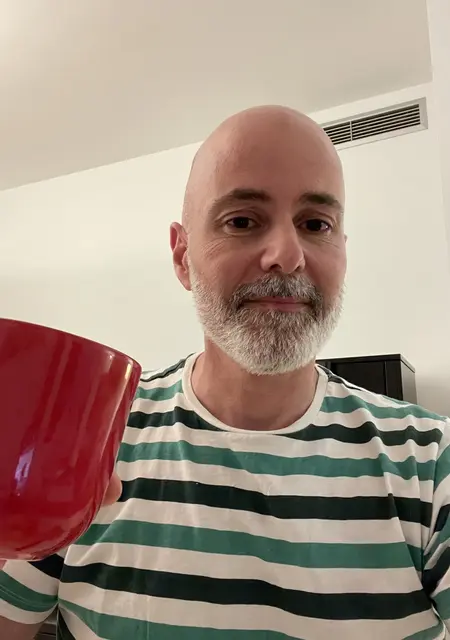 Ral de Valencia, tengo 52 años, listo para conocer para relación sin ataduras