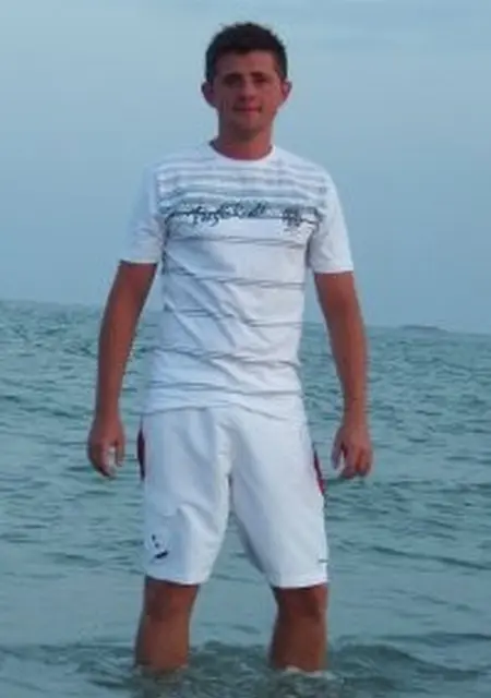 Kawoon з Чернівців, мені 41 років, познайомлюсь для дружби