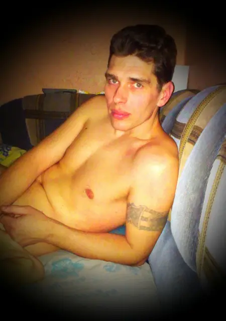 Виталь из Гродно, мне 49, познакомлюсь на одну ночь