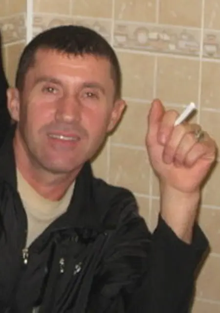 Eduard з Маріуполя, мені 54 років, познайомлюсь на одну ніч