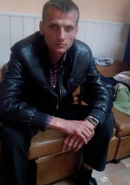 Я Роман, 44, знакомлюсь без обязательств в Львове