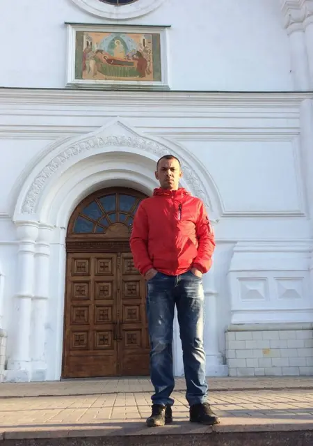 Andrei з Харкова, мені 45 років, познайомлюсь без зобов'язань