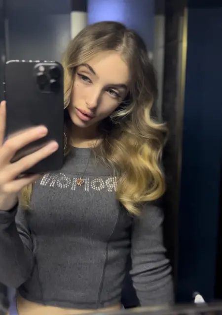 Я Юлия, 20, из Ковеля, ищу знакомство для приятного времяпровождения