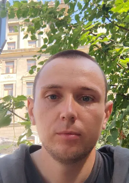 Сергей из Доброполья, мне 29, познакомлюсь для дружбы