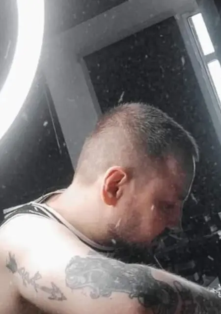 Сергей з Житомира, шукаю на сайті приємне проведення часу