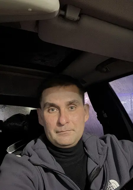 Я Юрий, 38, из Полтавы, ищу знакомства без обязательств