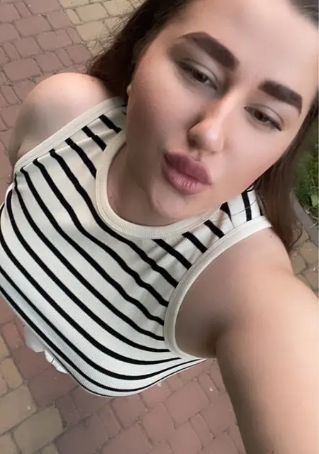 Я Даша, 30 років з Київ, шукаю знайомство для відкриті стосунки