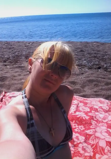 Елена из Сум, ищу на сайте знакомства без обязательств