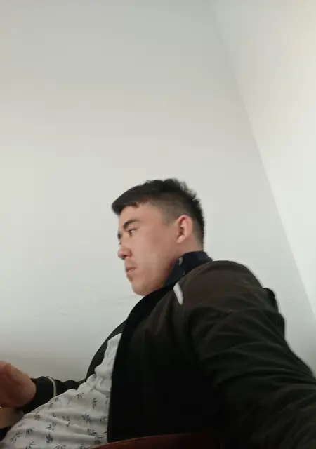 Я Daniel, 30, знакомлюсь на одну ночь в Актау