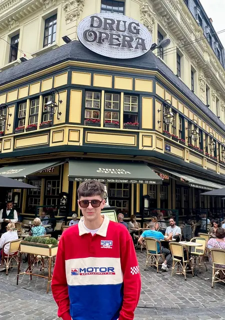 Ivan из Арнема, мне 26, познакомлюсь для приятного времяпровождения