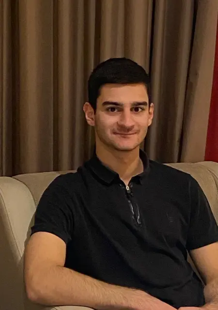 Я Артур, 20, из Хельсинки, ищу знакомства на одну ночь