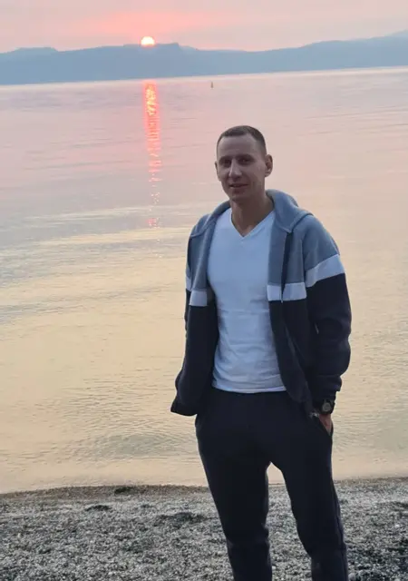 Я Александр, 36, из Нетания, ищу знакомства без обязательств