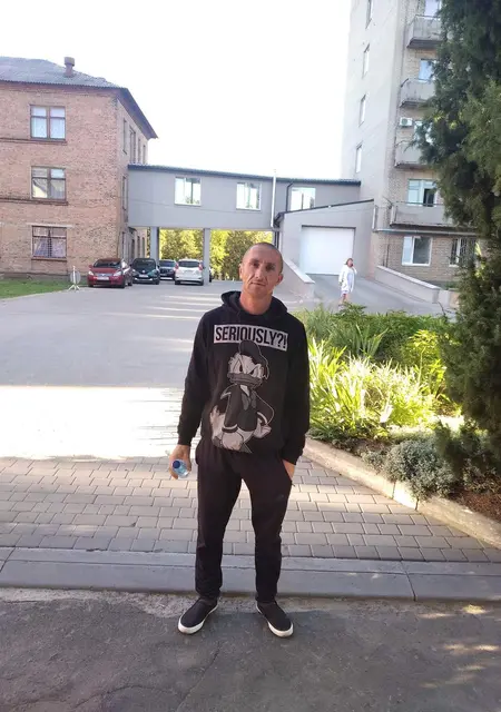 Петя из Нововолынска, ищу на сайте приятное времяпровождение