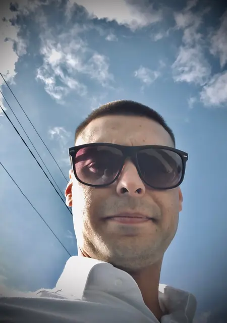 Я Dima, 29 років з Чернівців, шукаю знайомство для приємного проведення часу