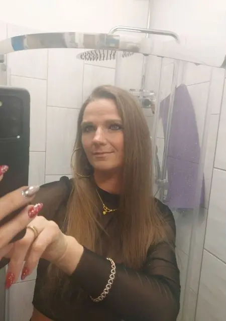 Я Aga, 42, из Варшавы, ищу знакомство