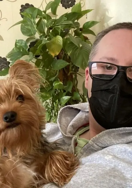 Adam из Лондона, мне 35, познакомлюсь