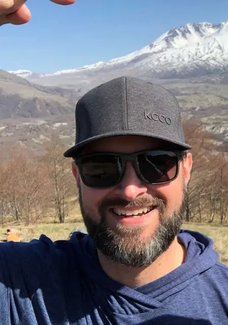 Я Marat, 41, знакомлюсь для постоянных отношений в Ереване