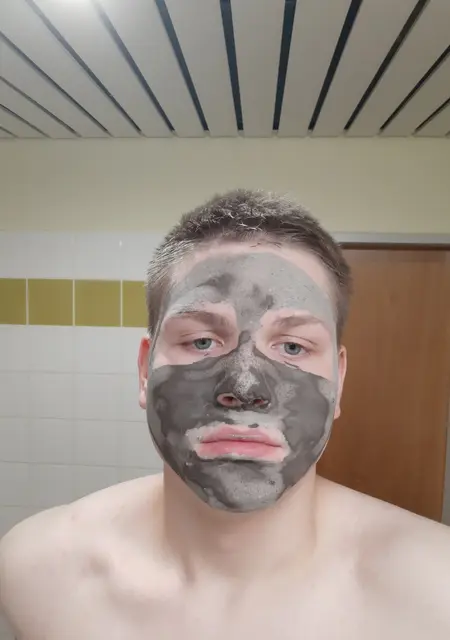 Я Глеб, 19, из Ольденбурга, ищу знакомства без обязательств