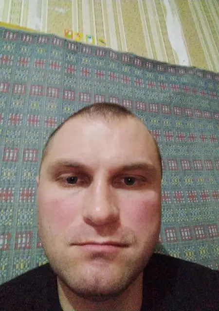 Я Анатолий, 31 років, знайомлюсь без зобов'язань у Мелітополі