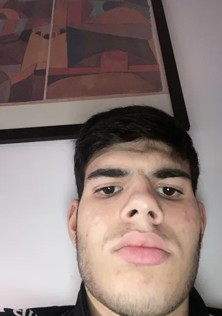 Я Edoardo, 20, знакомлюсь без обязательств в Риме