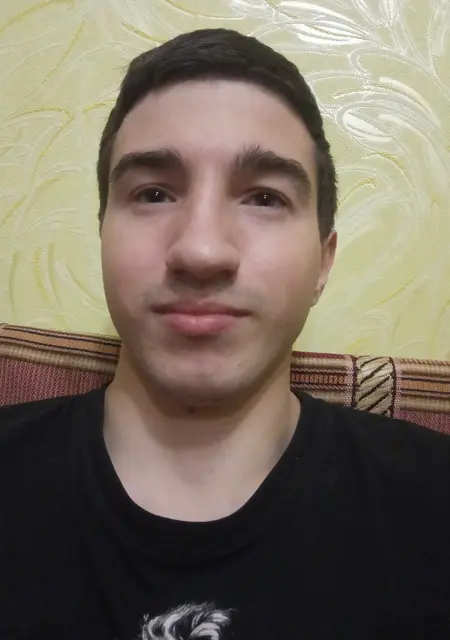 Антон из Пинска, мне 26, познакомлюсь для приятного времяпровождения