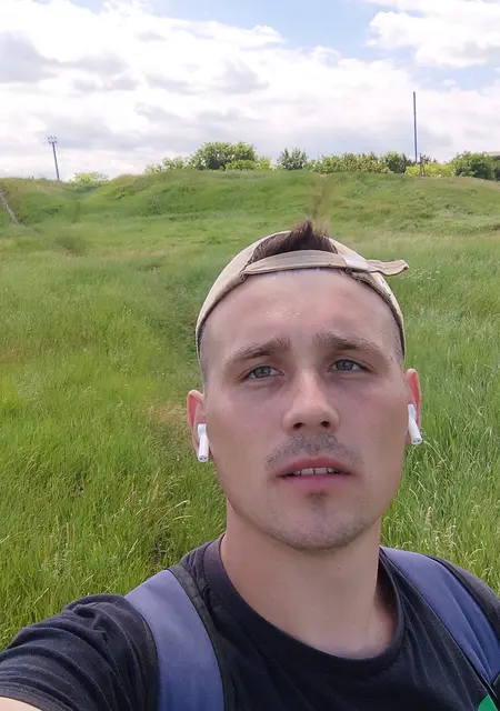 Я Влад, 27, знакомлюсь для общения в Бухаресте