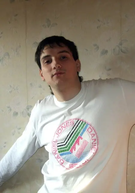 Я Александр, 35, знакомлюсь без обязательств в Никополе