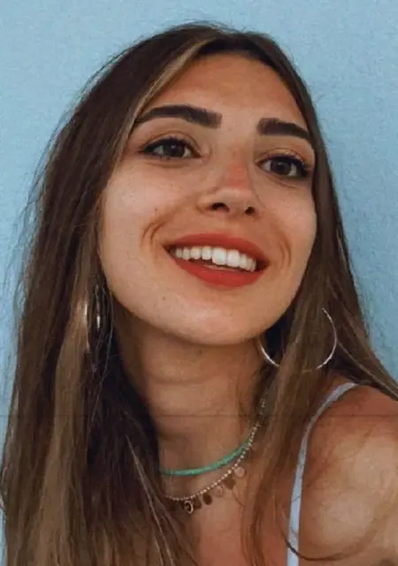 Я Zehragms, 22, из Стамбула, ищу знакомство для вирта