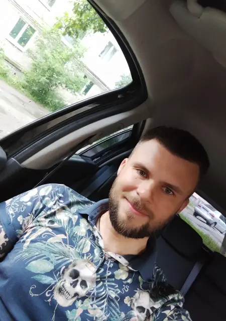 Andrii з Полтавы, шукаю на сайті спілкування