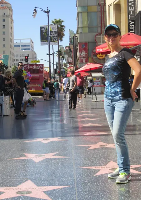 Я Мари, 45 років з Харкова, шукаю знайомство для приємного проведення часу