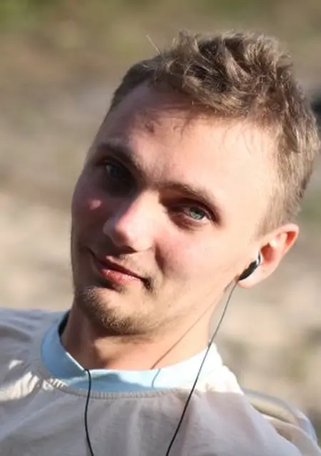 Я Евгений, 40 років з Каховки, шукаю знайомства на одну ніч