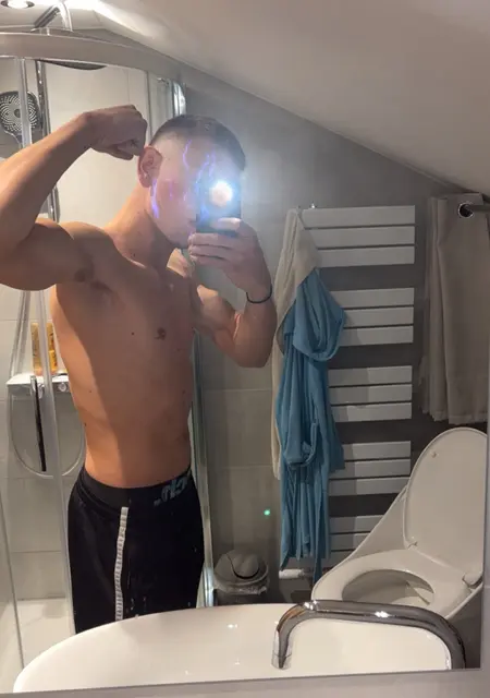 Stephan из Альтэттинг, ищу на сайте знакомства на одну ночь