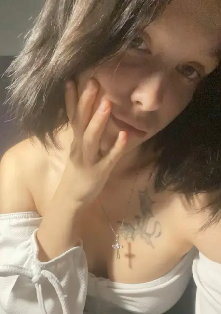 Я Карина, 20, из Днепра, ищу знакомство для общения