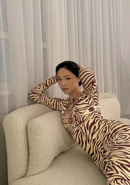 Я Elina, 36, знакомлюсь для общения в Вене