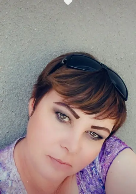 Светлана из Караганды, ищу на сайте приятное времяпровождение