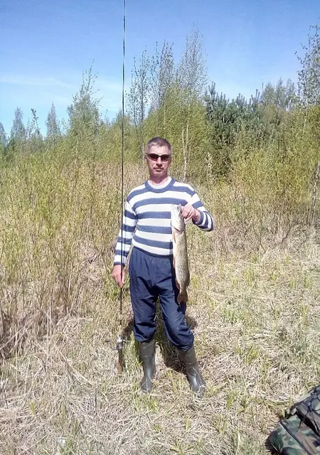 Я Александр, 61, из Витебска, ищу знакомства без обязательств