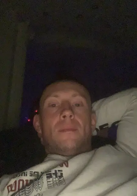 Я Pasha, 44, знакомлюсь без обязательств в Черновцах