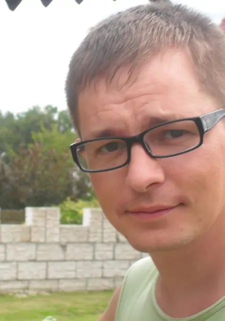 Я Василий, 42, из Гродно, ищу знакомства без обязательств