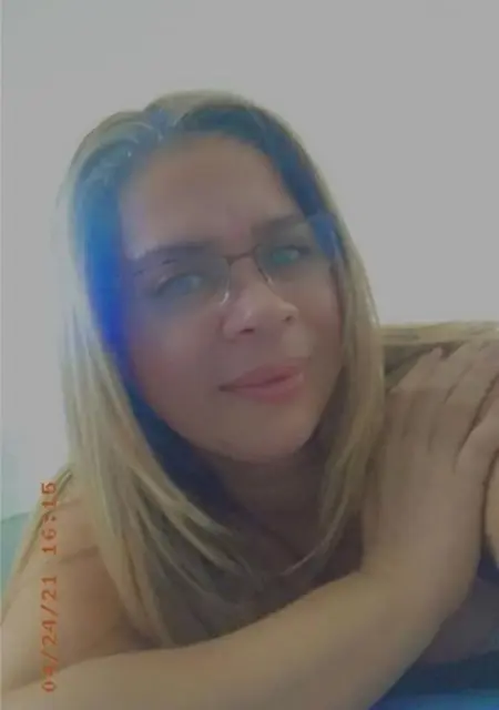 Karimar de Madrid, tengo 42 años, lista para conocer