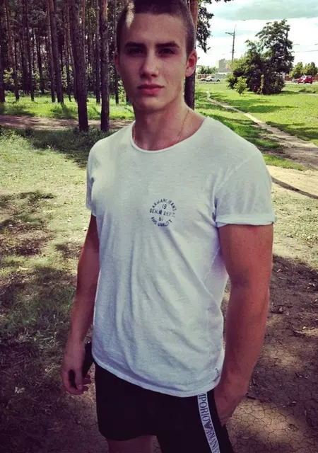 Я Максим, 32, знакомлюсь без обязательств в Борисове