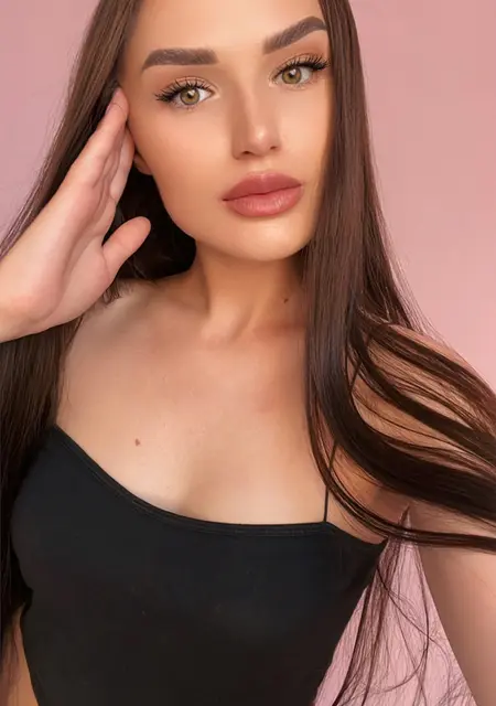 Анастасия з Сміла, шукаю на сайті приємне проведення часу