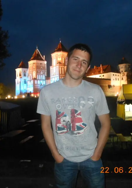 Дима из Жабинки, ищу на сайте приятное времяпровождение