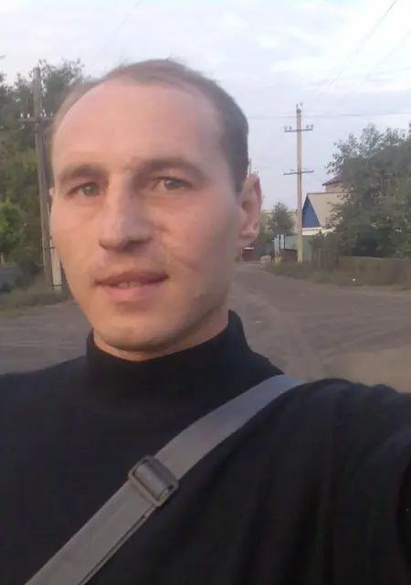 Я Евгений, 45, из Караганды, ищу знакомство для дружбы