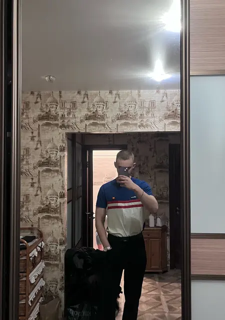 Николай из Слуцка, мне 20, познакомлюсь на одну ночь