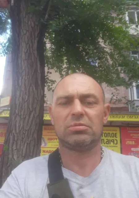 Виталий Василик из Кривого Рога, ищу на сайте вирта