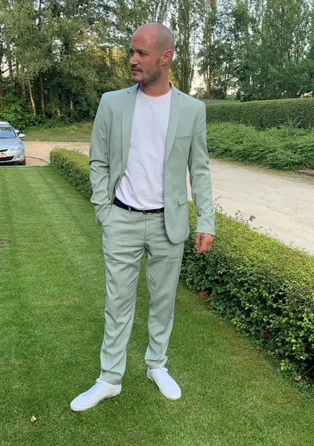 Я Heyjoee, 44, из Брюсселя, ищу знакомство для открытые отношения