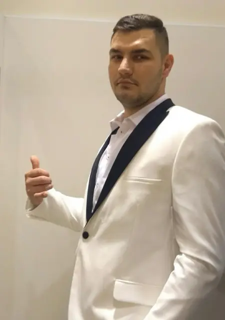 Soy Volodimir, 31 años, conociéndome para viaje en Sevilla