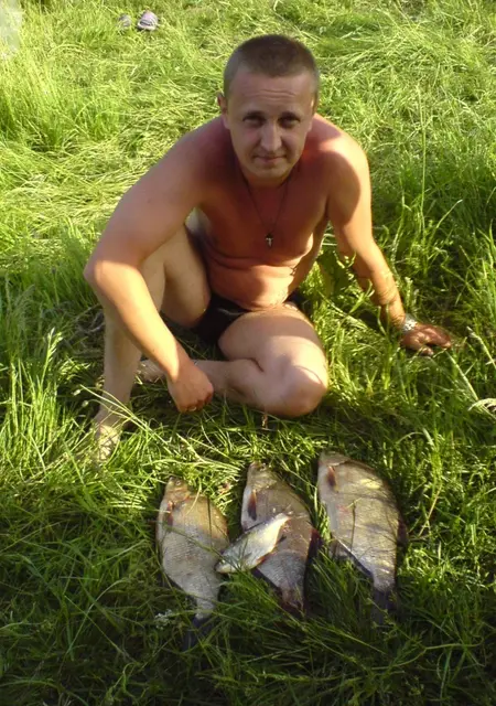 Валентин из Могилёва, мне 51, познакомлюсь на одну ночь